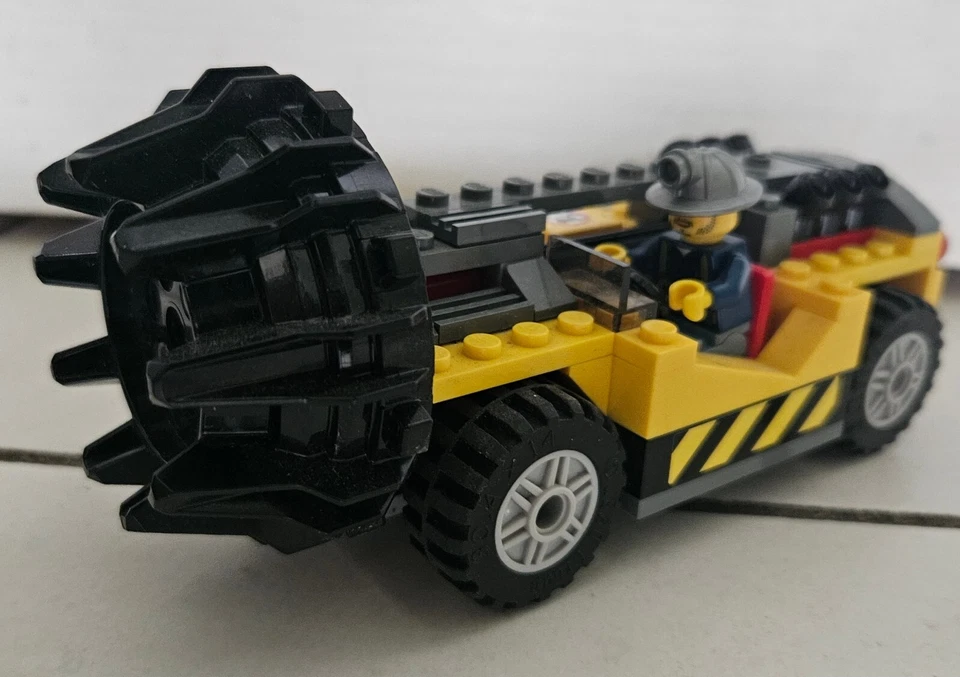 LEGO City 4204 The Mine