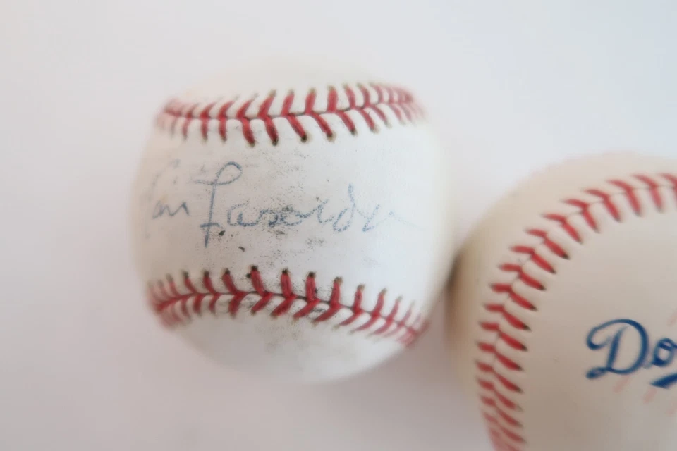 Tommy Lasorda Baseball Autograph Los Angeles Dodgers 50th Anniversary Stadium - Image 4 of 4