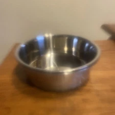 Dog Bowl stainless steel Gorilla Grip Non - Skid ,Holds 4 Cup
