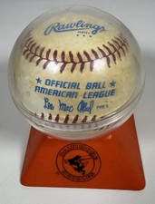 80’s Lee MacPhail Rawlings Official American League MLB Baseball & Oreoles Case