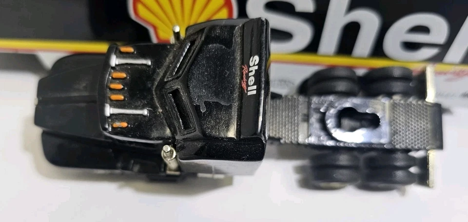 Corgi 1:64 Scale 12" Shell Duracell Racing Team Die cast Truck & Trailer READ - Image 4 of 4