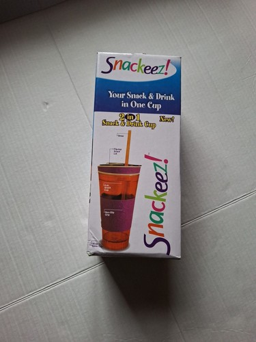 Snackeez 2 in 1 Getränke- & Snackbecher blau/liniengrün wie gesehen TV Neu mit Karton - Bild 3 von 9