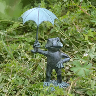 Froggy Stand Frog Holding Umbrella Garden Sculpture Indoor/Outdoor Orna