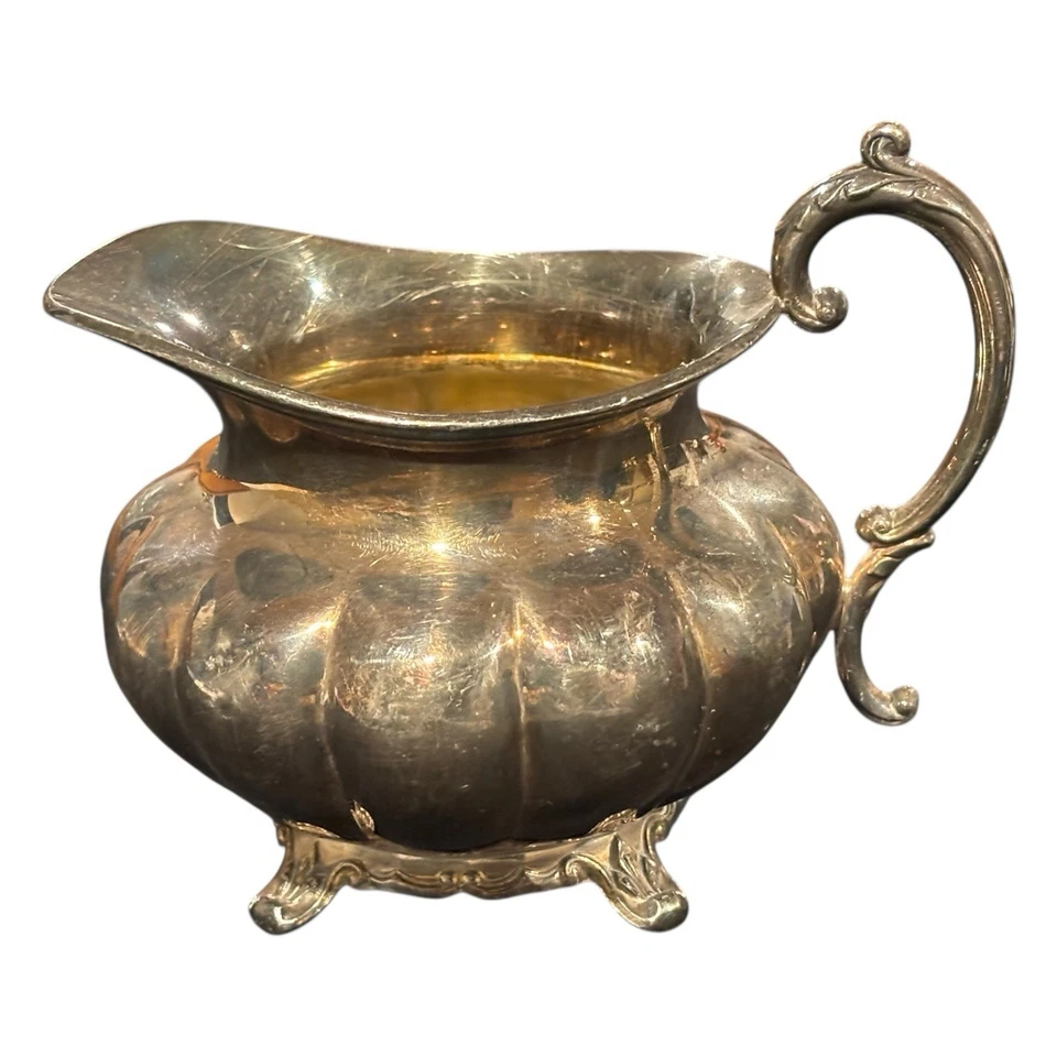 Crema de melón Oneida Community plateada Sheffield repro con patas Foto 4 de 4