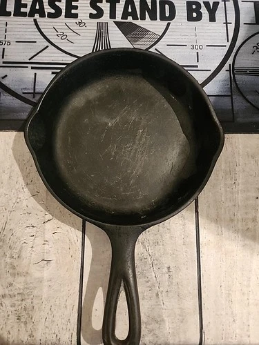 Wagner Ware Sidney 0 Cast Iron Skillet 1063j USA No Wobble No Warp Some Damage