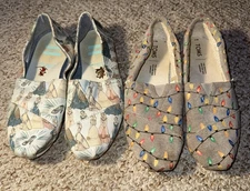 Lot Of 2 Toms x Disney Cinderella Princess Print Pale Blue/ Xmas Lights  Size 7