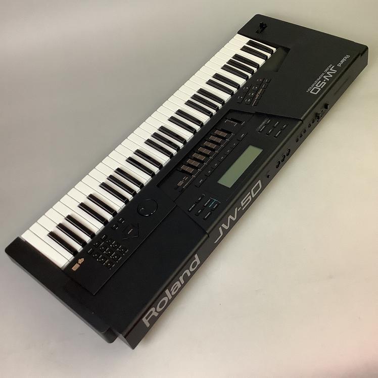 Roland JW-50 シンセサイザー ソフトケース付き Roland / JW-50 Synthesizer w/Power Adaptor, Soft Case Japan