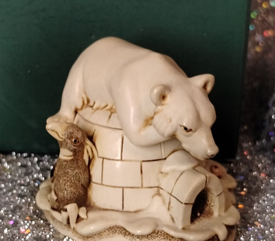 Harmony Kingdom When Nature Calls UK Made Box Figurine