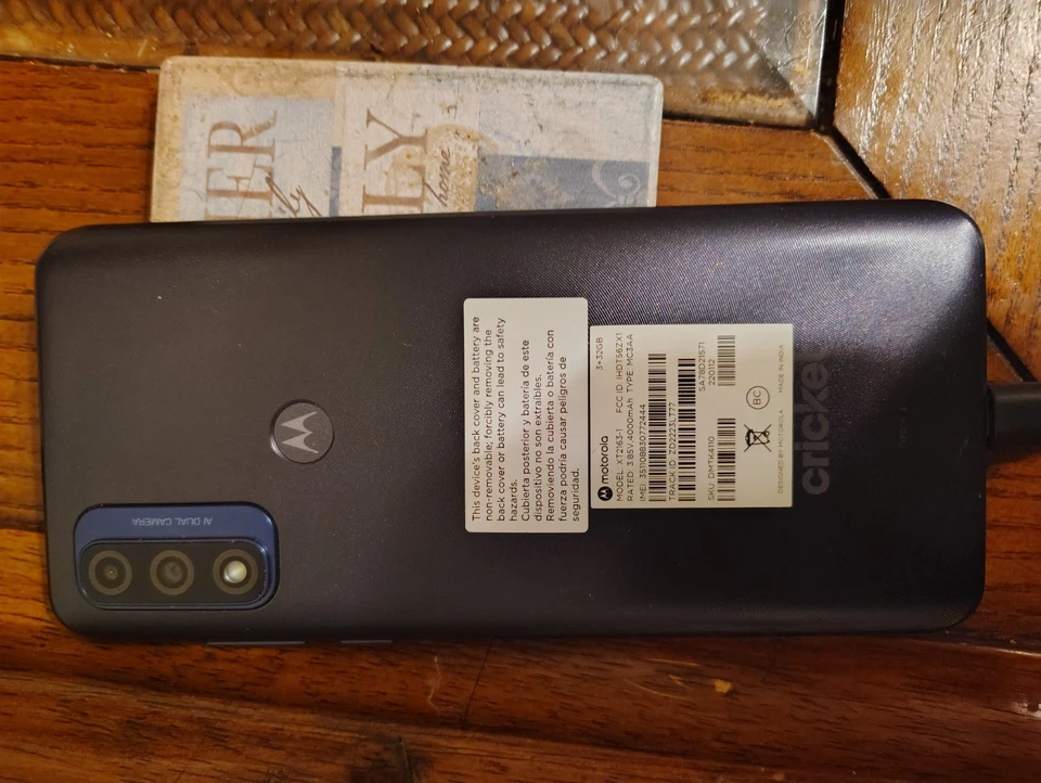 Motorolo Stylus 5g 2022 — 第 2/3 张图片