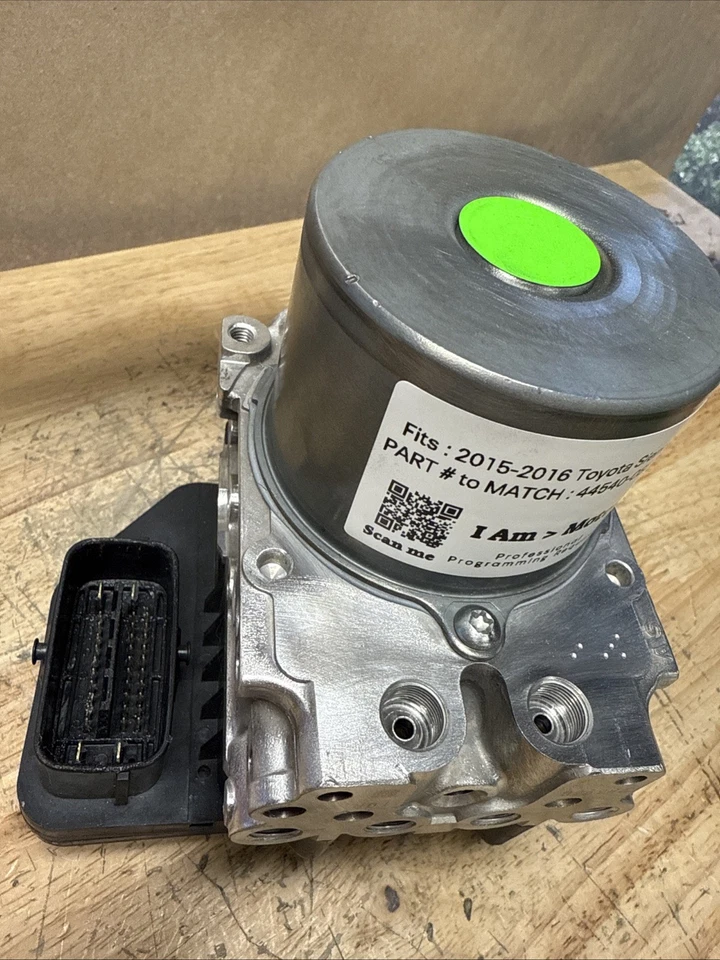 Refurbished ABS Brake Pump Module 2015 - 2016 Toyota Sienna | 44540-08230 - Image 4 of 4