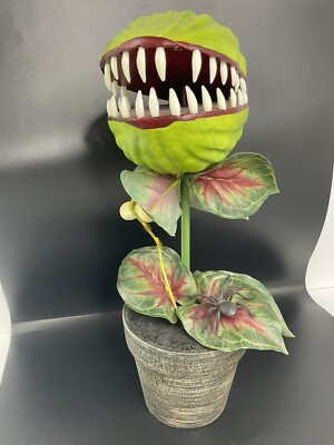 LITTLE SHOP OF HORRORS MAN EATING PLANT HALLOWEEN PROP AUDREY 20" SPIDER  BONE | eBay