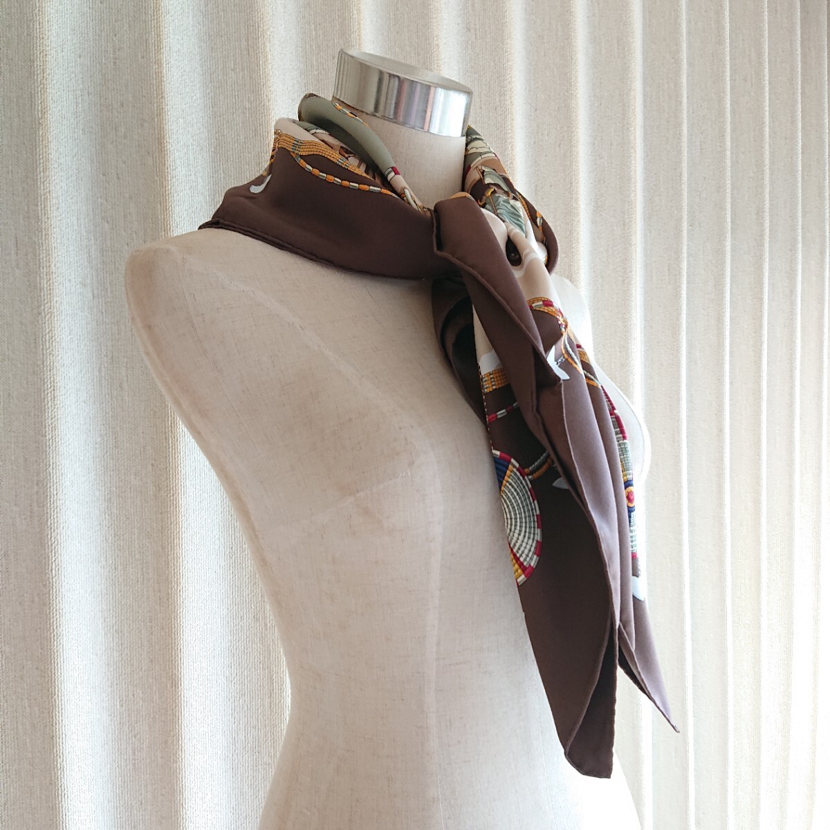HERMES Scarf Carre 90 HERMES Scarf Carre 90