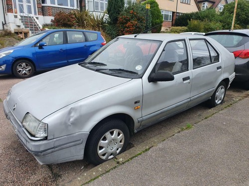 1989-Renault-19-TS-5dr-HATCHBACK-Petrol-Manual