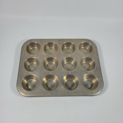 VINTAGE Muffinaire Junior Mini Muffin Pan by United Aircraft Products  Dayton USA
