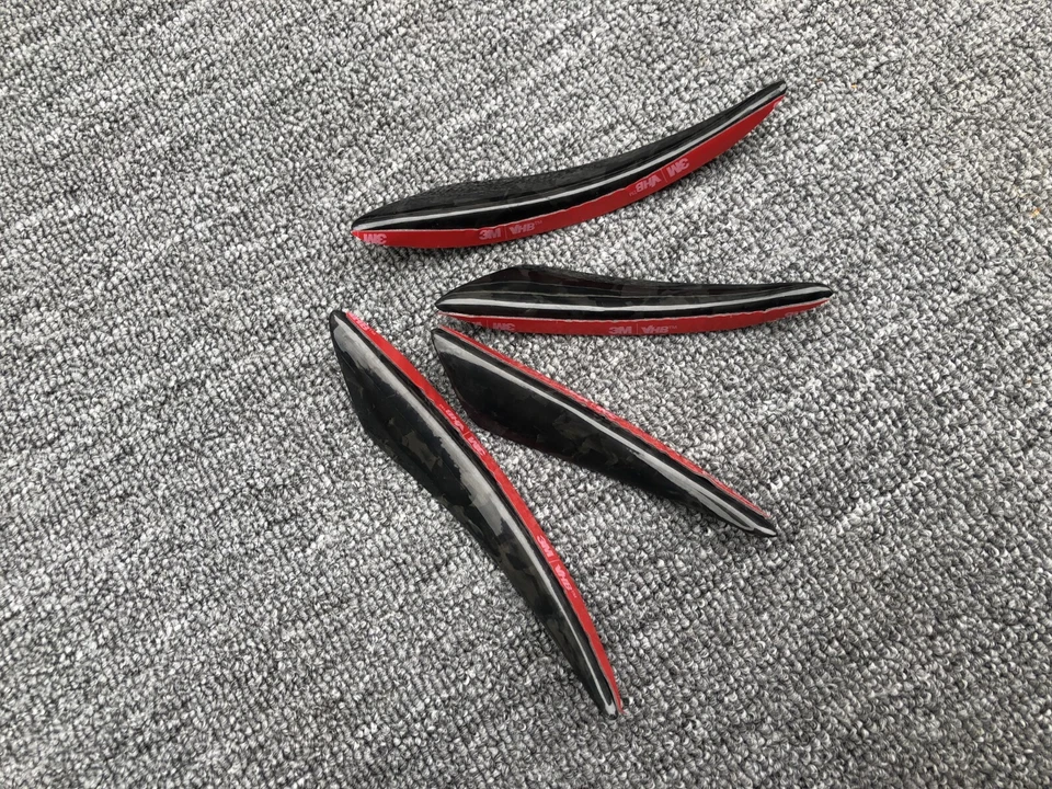 Difusor de labios de parachoques delantero de fibra de carbono forjado universal Canard Protecto Foto 4 de 4