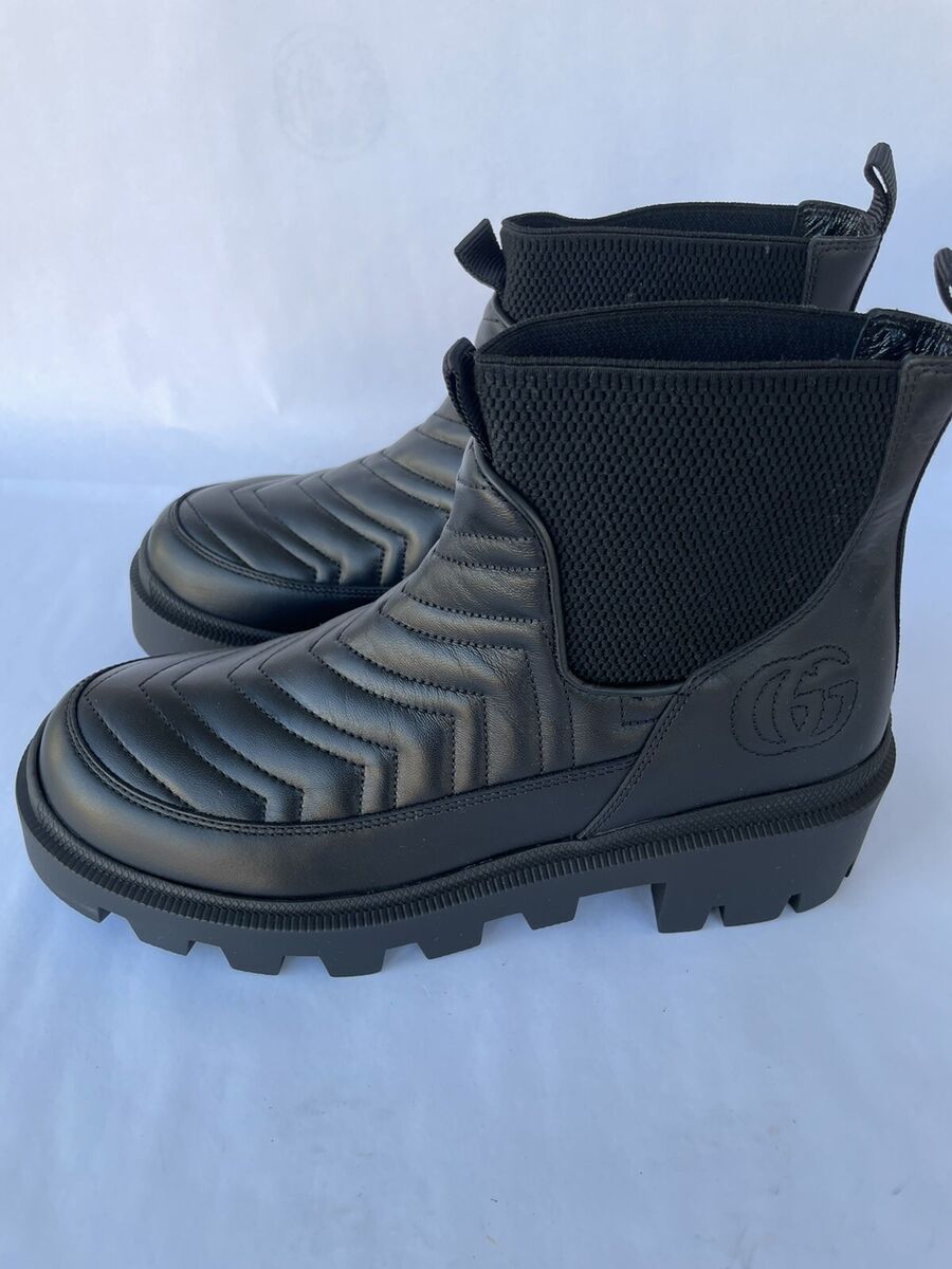 GUCCI Quilted Black Matelassé GG Chelsea Boot 643958 size 38 GUCCI Quilted Black Matelassé GG Chelsea Boot 643958 size 38