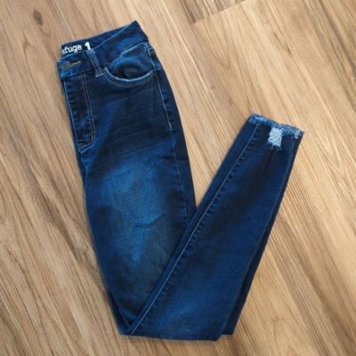 Refuge Curvy Dark Wash Distressed Ankles Skinny Jeans Size 00