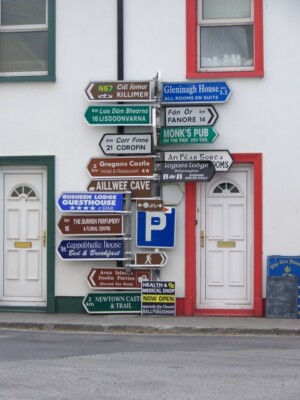 Foto 6x4 Weit, viel zu viel Auswahl, Ballyvaughan\/Baile ui Bheachain Kaution um 2009