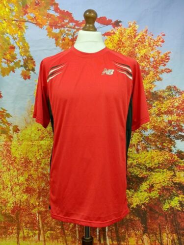 New Balance NB spell out logo red polyester running T-Shirt. UK men's size Large - Afbeelding 1 van 9