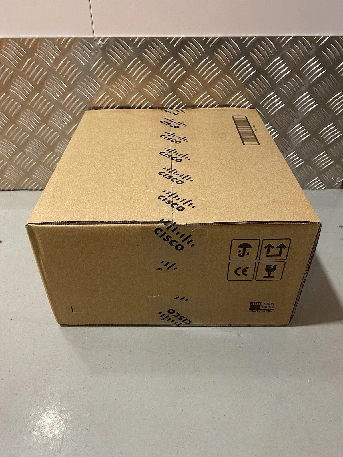 Cisco Catalyst 3560-CX 8 Port Catalyst Switch WS-C3560CX-8PC-S Brand New Sealed 5