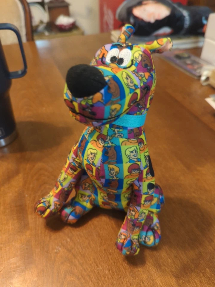 Scooby-Doo 7" SCOOBY Perro Cómic Pegatina Bomba Peluche Juguete Warner Bros  Foto 2 de 4