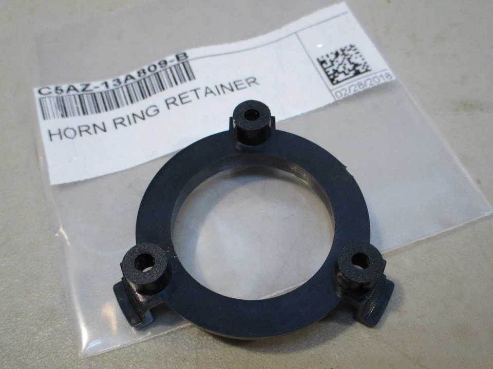 NUEVO 1965-1966 FORD FAIRLANE GALAXIE FALCON RANCHERO BOCINA ANILLO RETENEDOR Foto 2 de 3