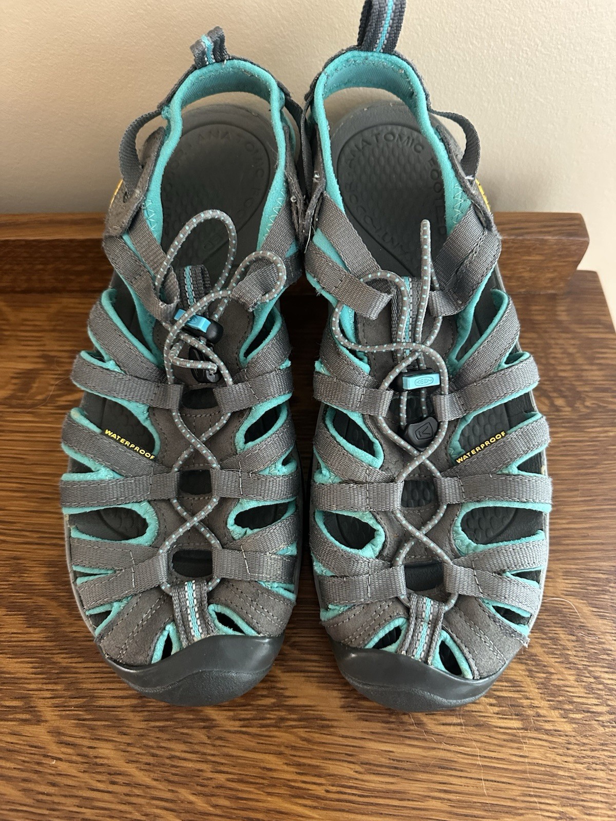 Sandalo sportivo donna Keen Whisper grigio ombra scuro turchese verde acqua taglia 9 us intime ottimeioni