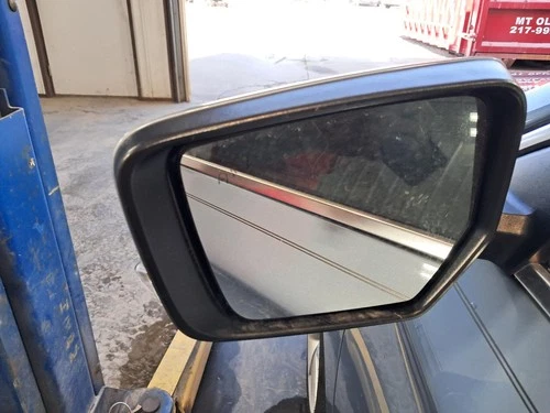 Used Left Door Mirror fits: 2015 Chevrolet Impala Power VIN 1 4th digit New Styl