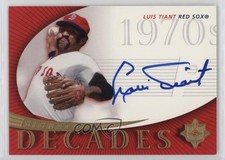 2005 Ultimate Signature Edition Signature Decades Luis Tiant #SD-LT1 Auto pu3