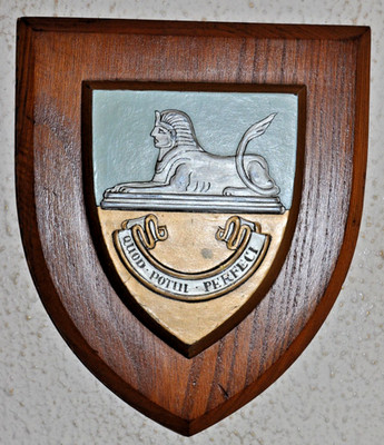 Vintage Queen Anne's Grammar School York Plakette Schild Wappen Wappen