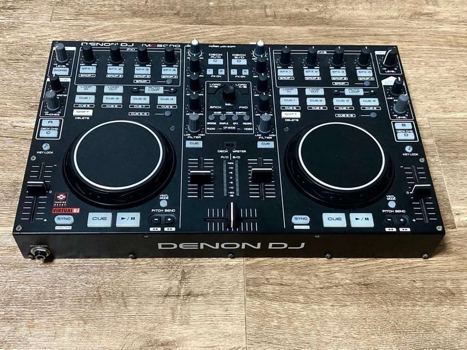 Denon MC3000 DJ Controller with USB Cable and Adapter Fully Functional Used - Image 2 of 4