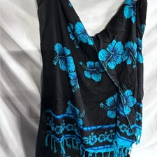Elegant Floral Black and Blue Wrap