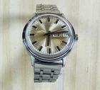 Vintage Timex Mens Automatic Watch Silver Sunburst Dial Day Date 35mm
