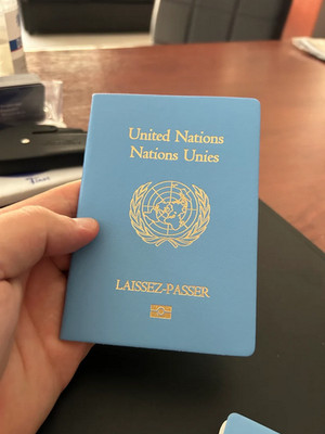 UN passport Small notebook for games, travel Journal and notes passport size