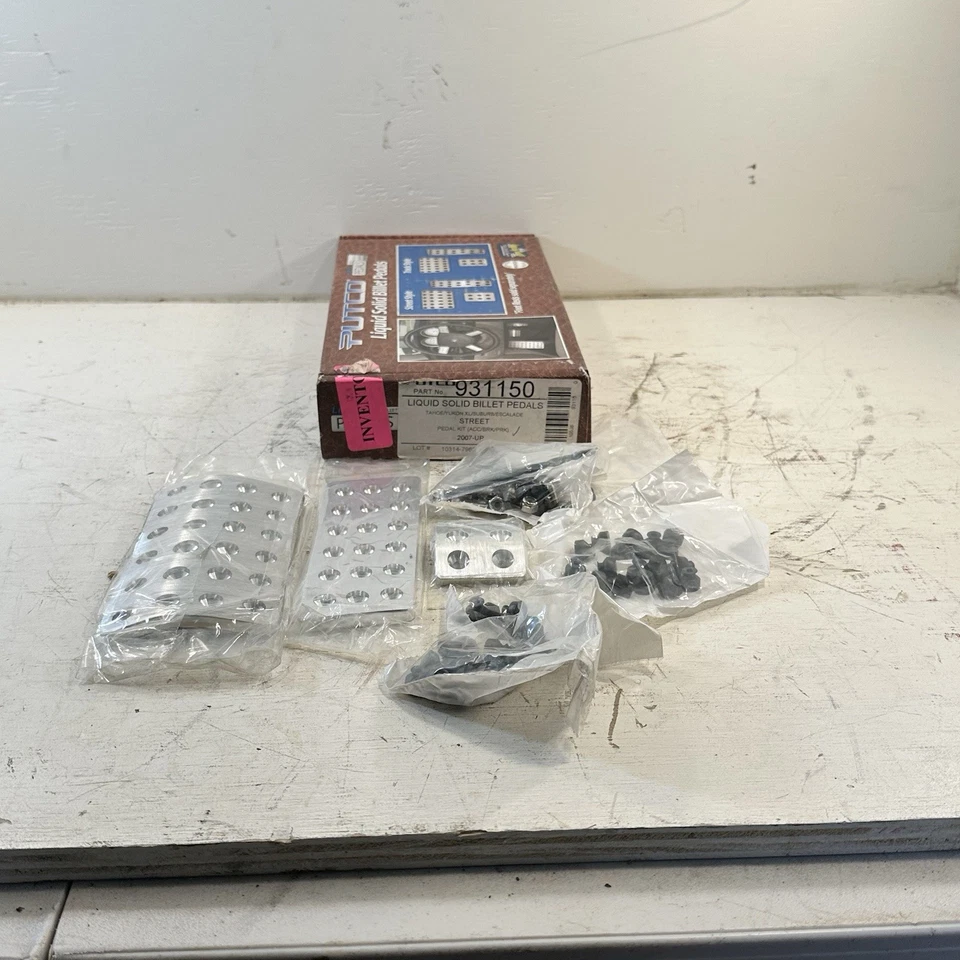 Nuevo Kit de Pedales Billet Líquidos Putco 931150 2007-UP Tahoe Yukon Suburban Escalade Foto 3 de 4