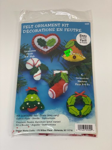 Design Works Ornament Felt Christmas Applique Craft Kit Wreath Tree Candy Cane - Picture 2 of 4