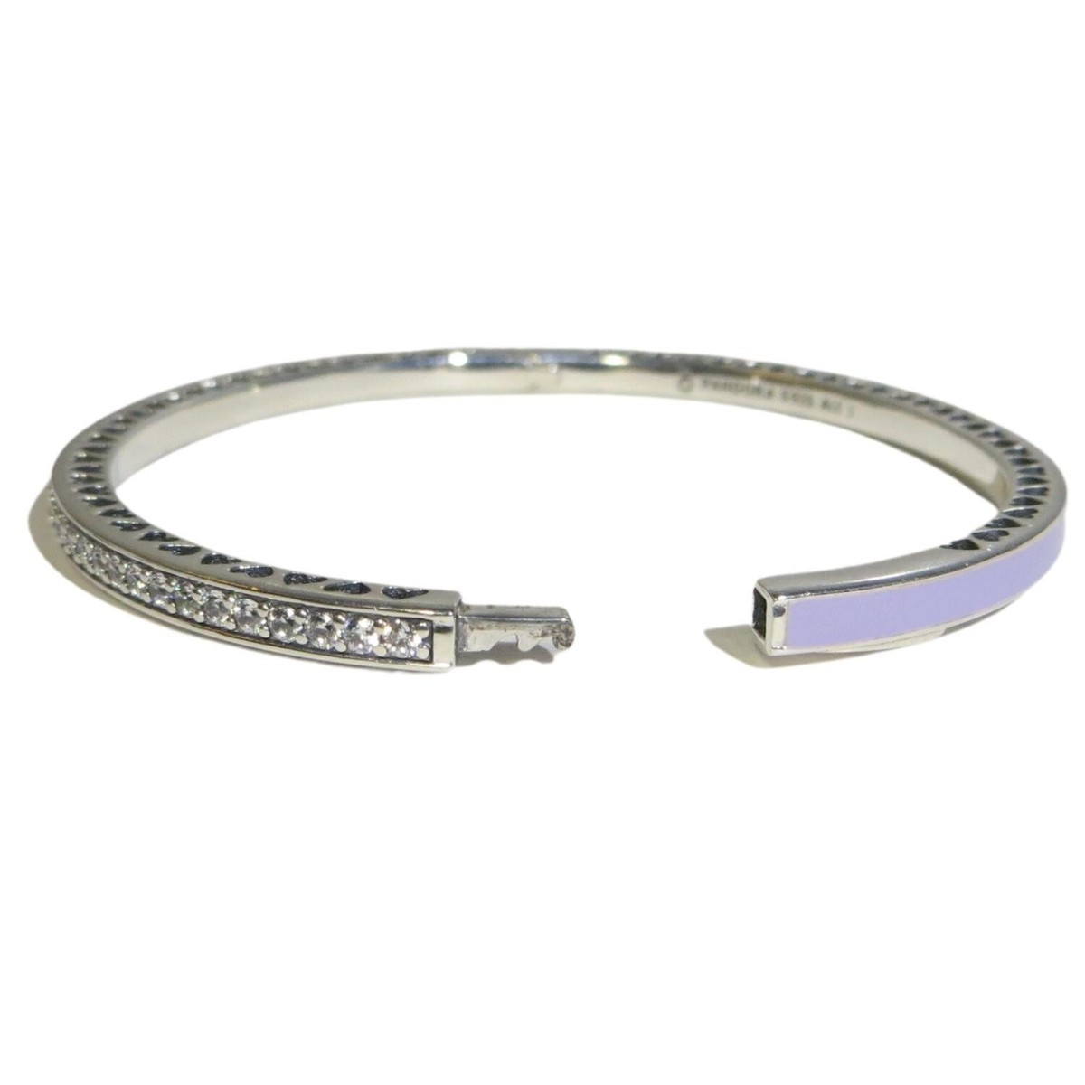Pandora Radiant Hearts Bangle Bracelet Lavender Enamel CZ 6.9