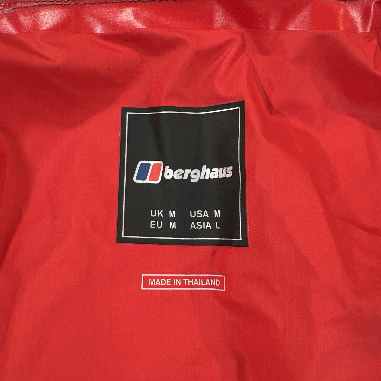 Berghaus Hydroshell Rainproof Jacket Coat Mens Gr… - image 11