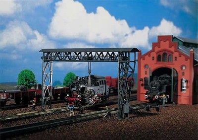 Faller 222199 N Scale Gantry Crane -- 3-13/32 x 6 x 2-9/32'' 8.5 x 15 x 5.7cm