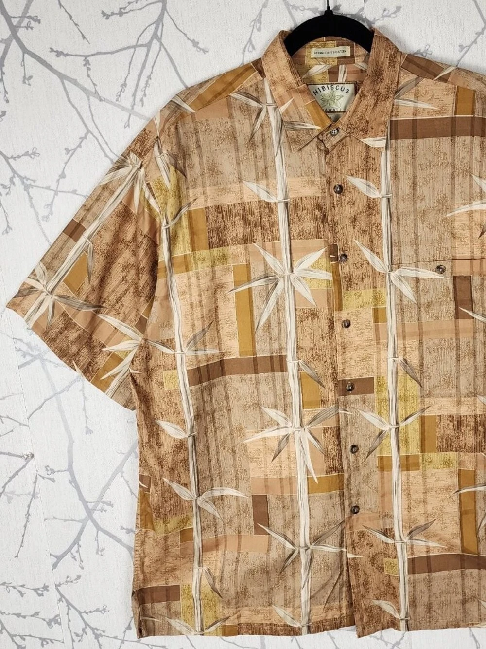 Hibiscus Hawaii Tropical Bamboo Print Cotton Sateen Button Front Shirt | Men's L