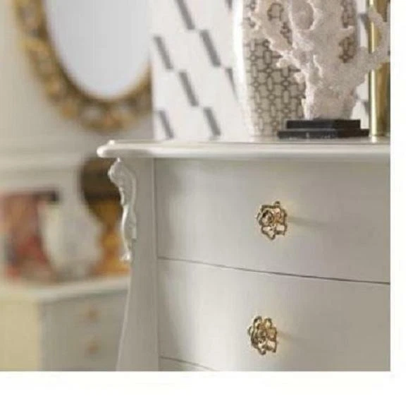 MOBILE CASSETTIERA IN LEGNO CON FINITURA DI PREGIO NOCE/ORO O LACCATA BIANCA  - Immagine 4 di 4