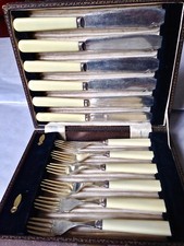 ménagère, service à poisson ou à dessert , argenterie anglaise