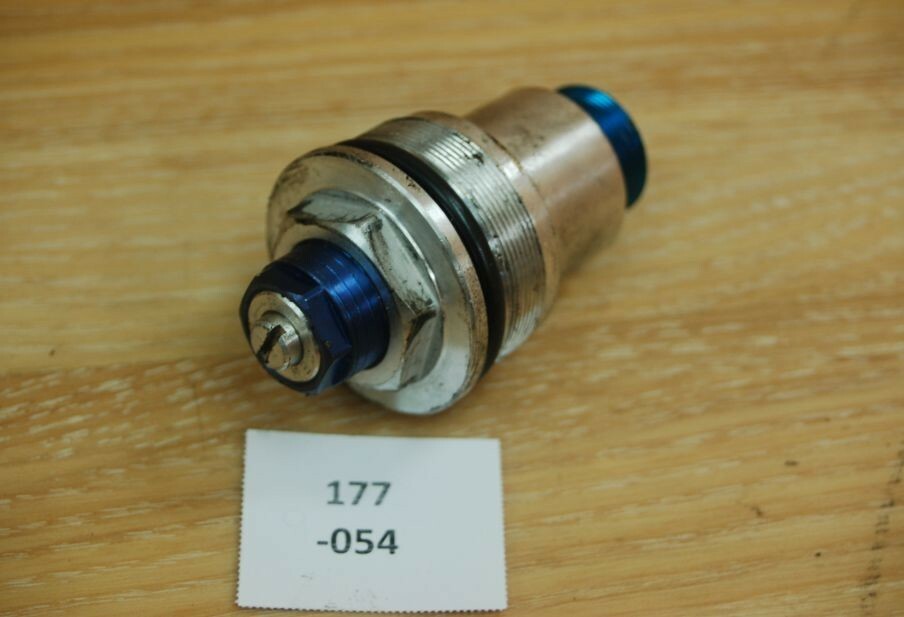 Yamaha YZF-R6 RJ05 RJ09 03-04 Gabelendkappe 177-054 | eBay