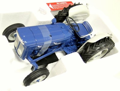 FORDSON Super Dexta New Performance UH2900 Tracteur de 1963