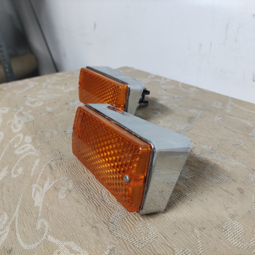 NOS PAIR FRONT SIGNAL LIGHT INDICATOR PLASTIC LAMPS Classic FIAT 128 124 850 - Picture 2 of 9