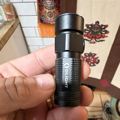Olight S1 Baton Black LED Compact Handheld Aluminum Flashlight S1 BATON 1 LED