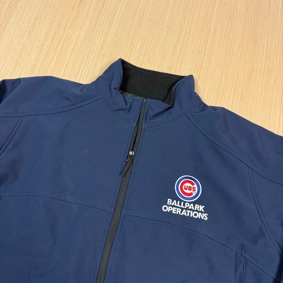 Chicago Cubs Wrigley FIeld Jacket Employee XL men's Storm Tech Softdhell Navy - Image 2 of 4