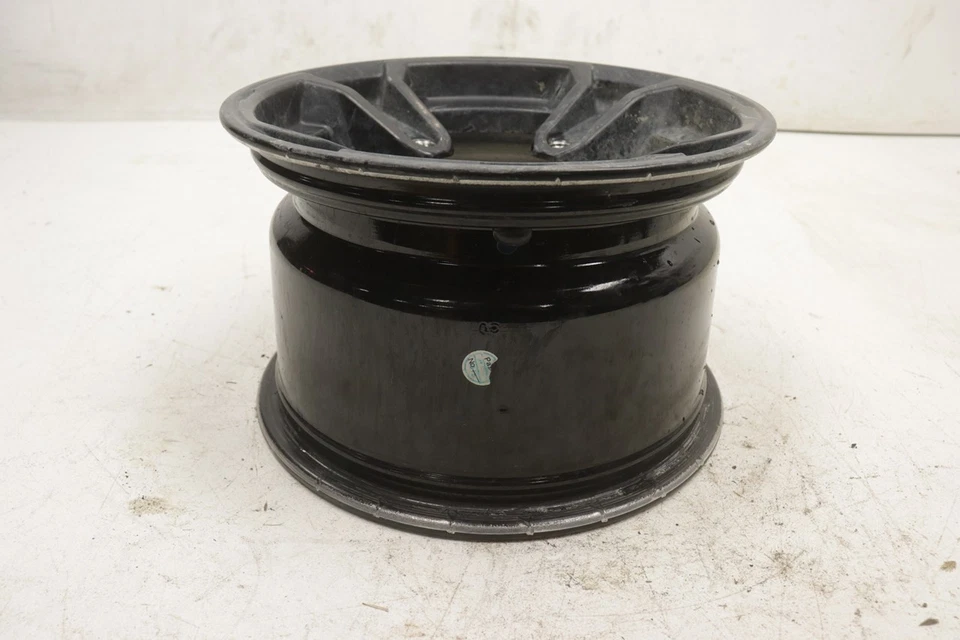 Can-Am Outlander Max 570 DPS 19 ruedas traseras aluminio 705502034 #2 50794 Foto 2 de 4