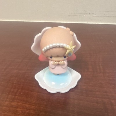 Sanrio Little Twin Stars Angel Beach Shell Figurine 