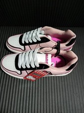 Hello Kitty Kids Size 7 Shoes